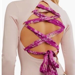NWOT FREE PEOPLE Straps in the Back Bodysuit In Mauve Chalk Size xl
